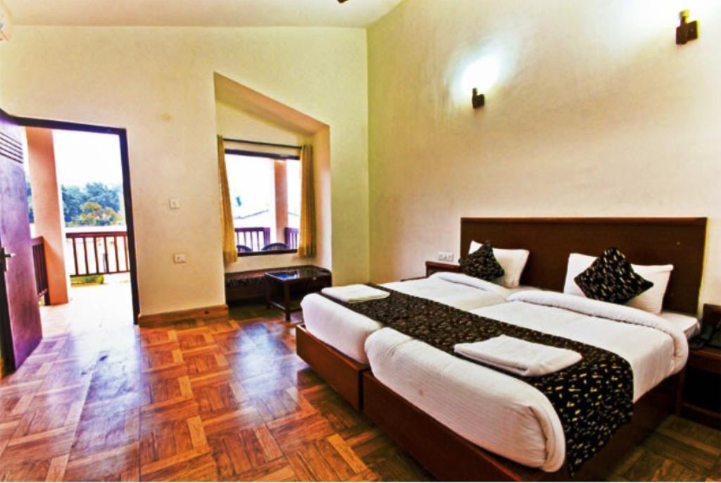 Corbett Rattan Hotel Garjia Екстериор снимка